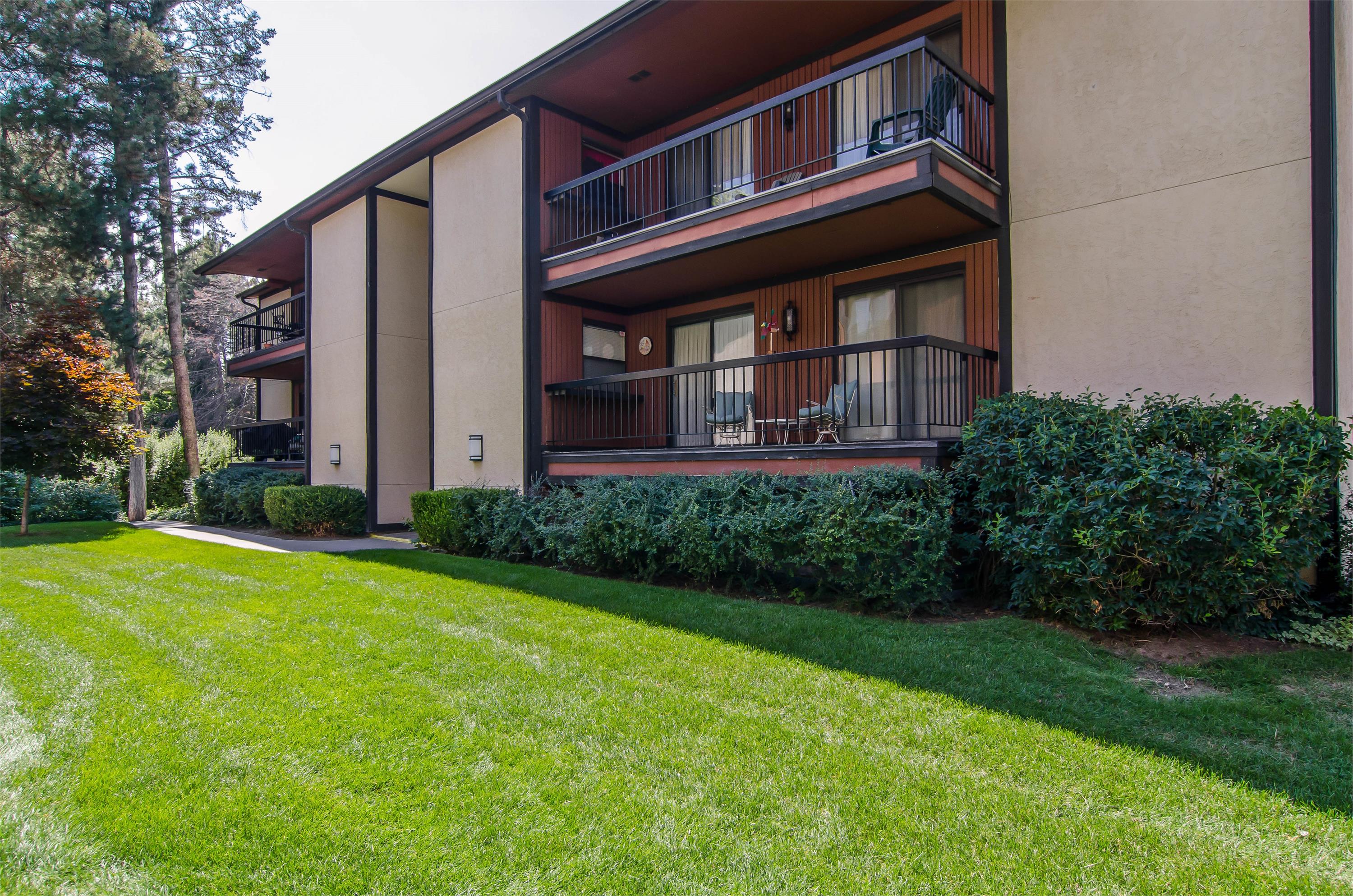 617 E Taylor Lane #C