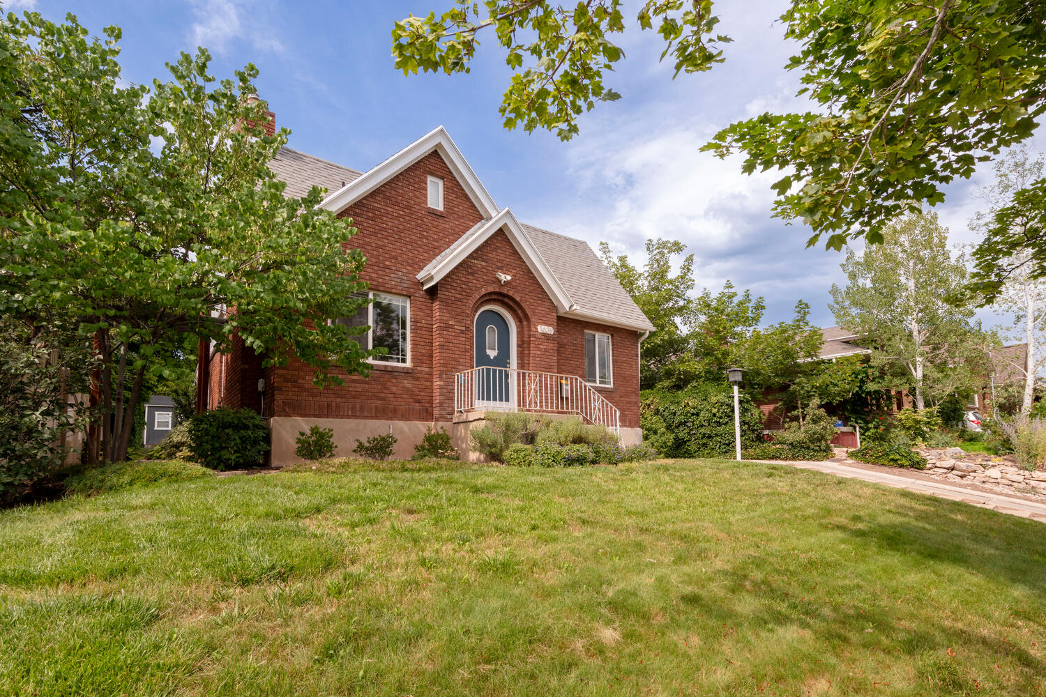 Property thumbnail image