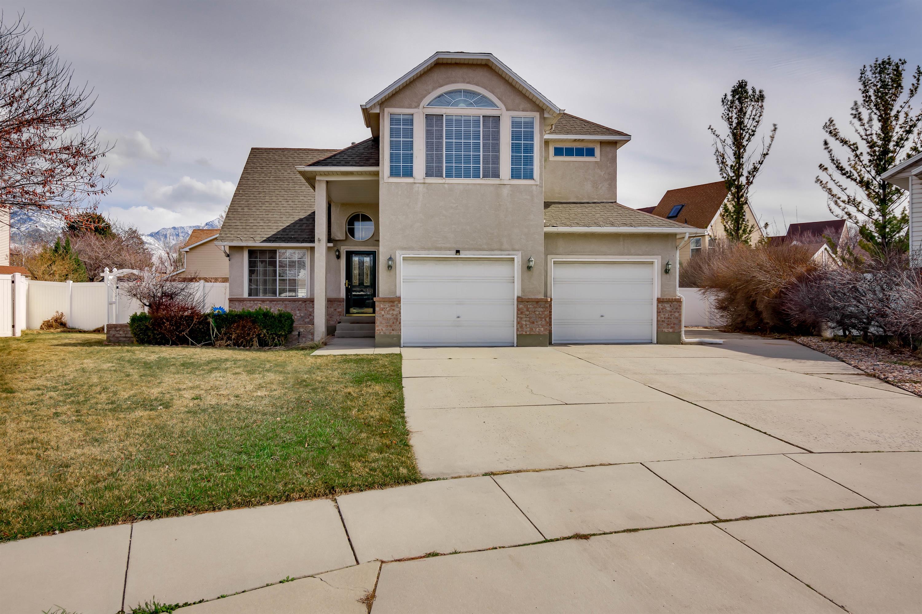 7033 Derek Hollow Cove