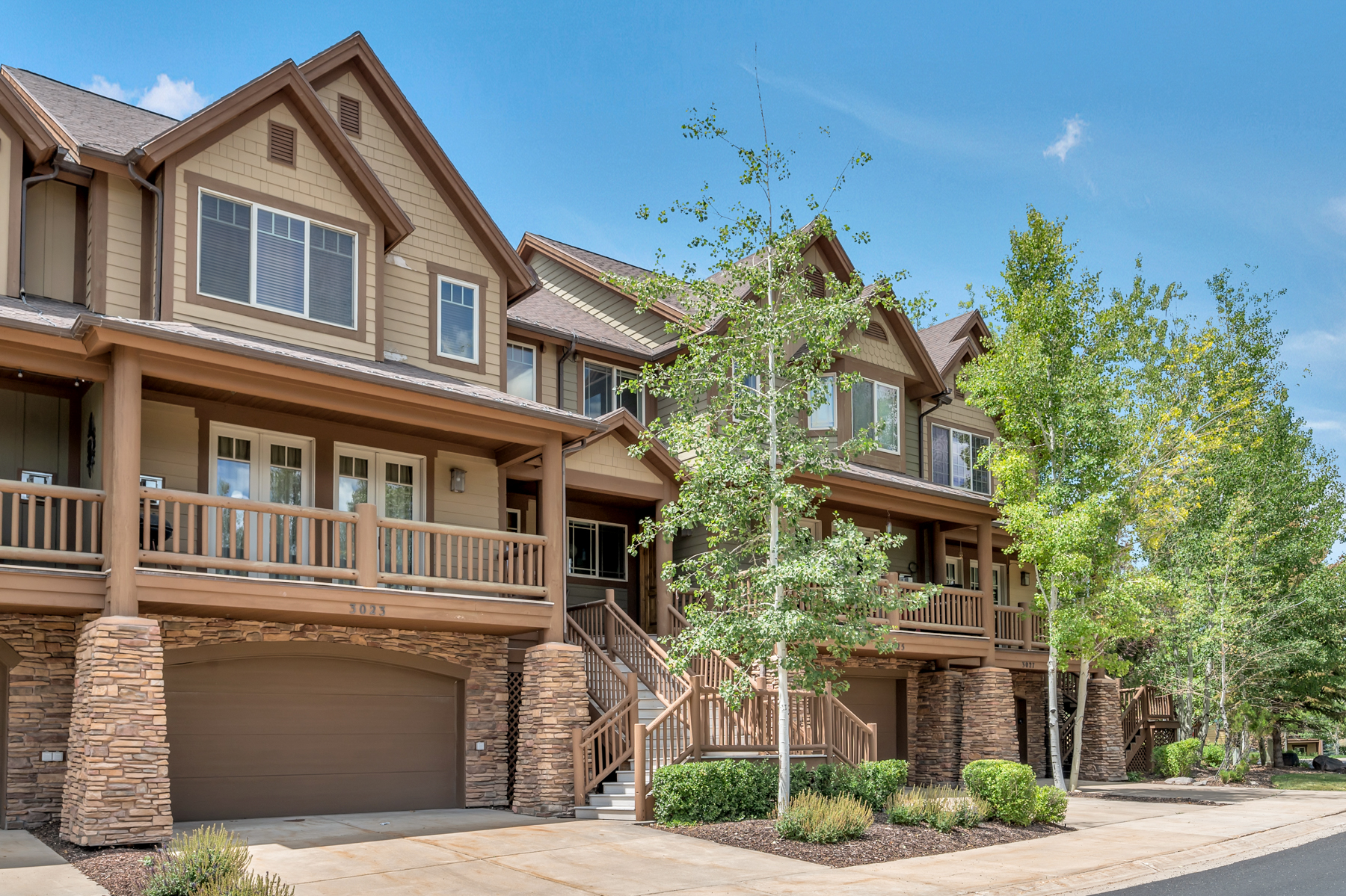 3023 Lower Saddleback Road - 1